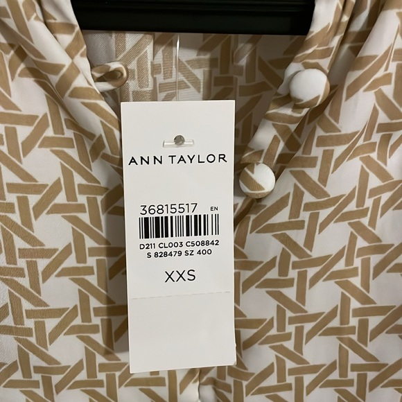 NWT Ann Taylor Button Popover, XXS - Picture 3 of 7
